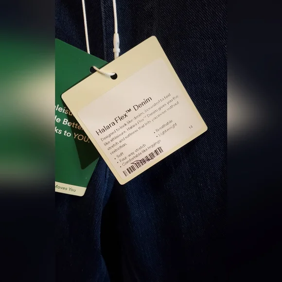 286. NWT - HALARA Flex Denim Pull-On Ankle Capri Jeans - Picture 8 of 9